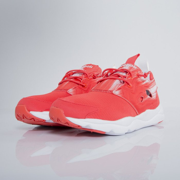 Sneakers buty Reebok Classic Furylite Contemporary laser red / white (V69635)
