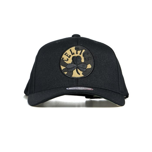 Czapka Mitchell & Ness snapback Boston Celtics black Camo Logo Snapback 5056271953748