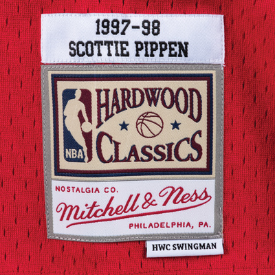 Mitchell & Ness Chicago Bulls #33 Scottie Pippen red Swingman Jersey 