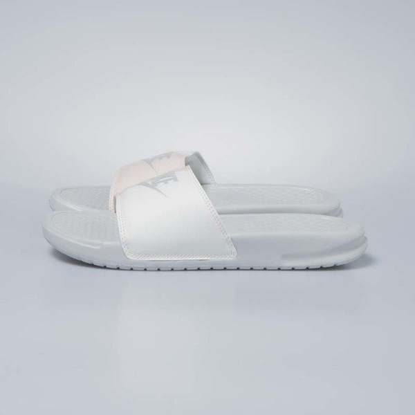 Klapki damskie Nike Benassi JDI light bone / light bone - sail 343881-005