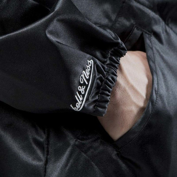 Kurtka Mitchell & Ness Chicago Bulls black NBA Satin Coaches Jacket