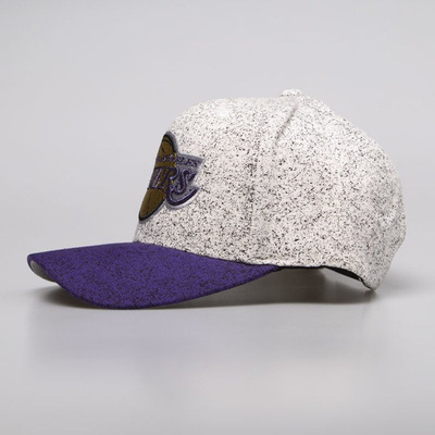 Czapka Mitchell & Ness snapback Los Angeles Lakers white / purple No Rest Snapback