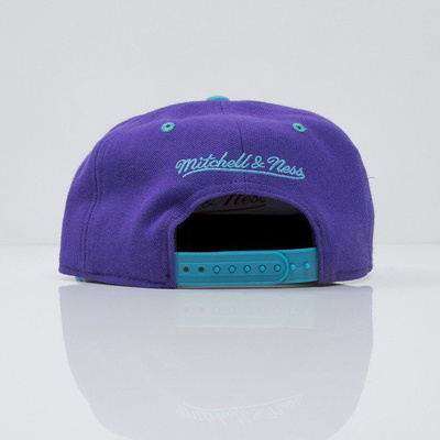 Mitchell & Ness cap snapback Charlotte Hornets purple Team Arch NA80Z