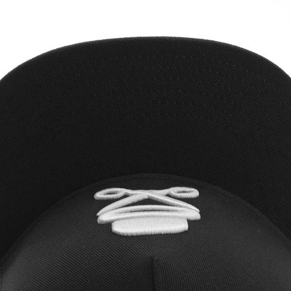 Czapka Cayler & Sons Premium Authentics Icon Cap black / white