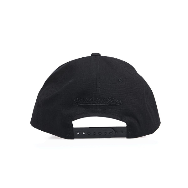 Czapka Mitchell & Ness snapback Brooklyn Nets black Front Line Snapback