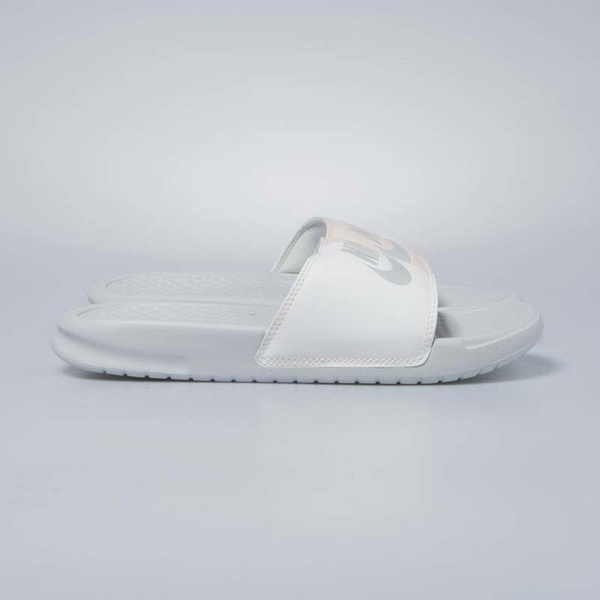 Klapki damskie Nike Benassi JDI light bone / light bone - sail 343881-005