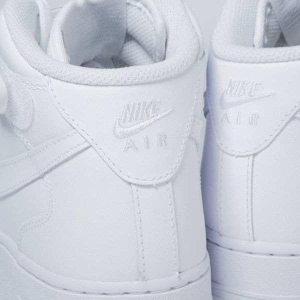 Sneakers buty Nike WMNS Air Force 1 '07 Mid LE white (366731-100)