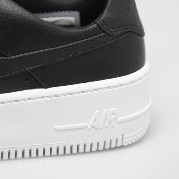 Sneakers buty damskie Nike Air Force 1 Sage Low black / black-white (AR5339-002)