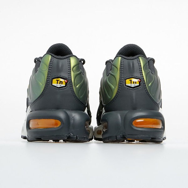 Sneakers buty Nike Air Max Plus SE anthracite/amarillo (AJ2013-005)