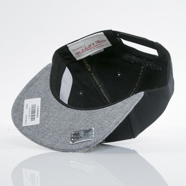 Mitchell & Ness czapka snapback Anaheim Mighty Ducks black Command EU537