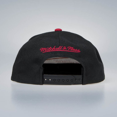 Czapka Mitchell & Ness Snapback Chicago Bulls black Shorts Split SB