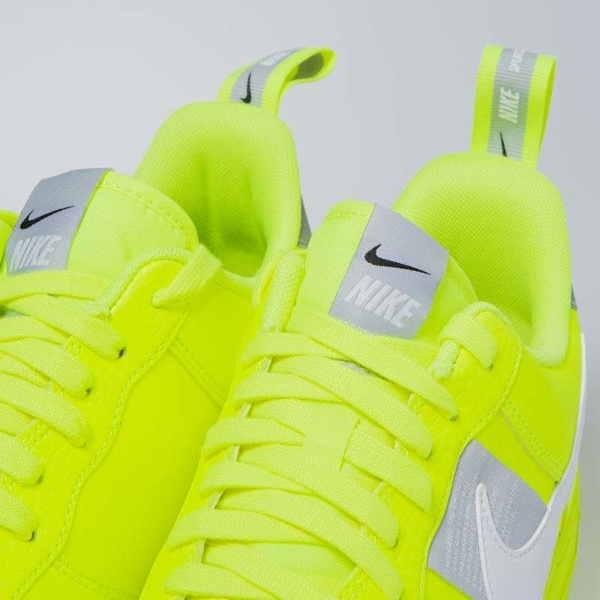 Sneakers buty Nike Air Force 1 '07 LV8 Untility volt / white-black-wolf grey (AJ7747-700)
