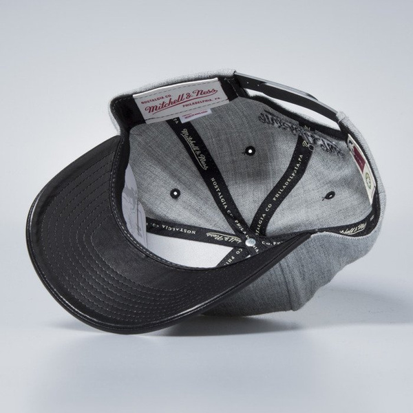 Czapka Mitchell & Ness snapback Boston Celtics grey / black Vintage Top Shelf Curve