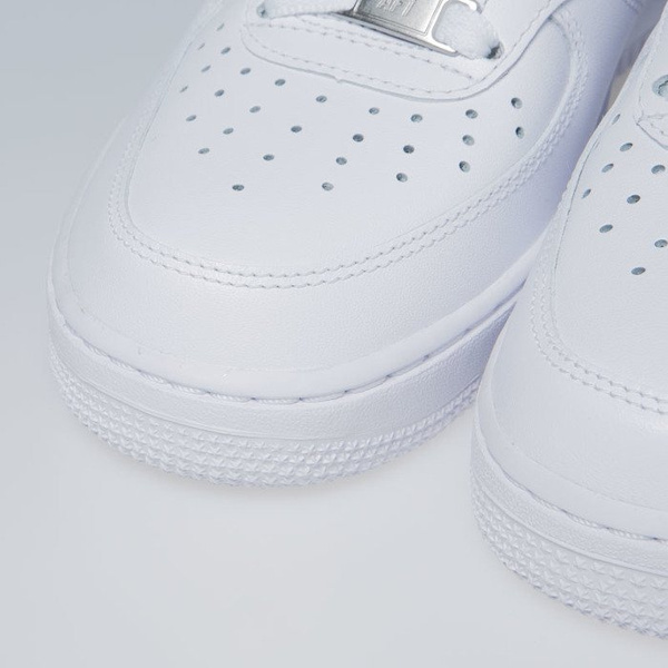 Sneakers buty Nike WMNS Air Force 1 '07 Mid LE white (366731-100)