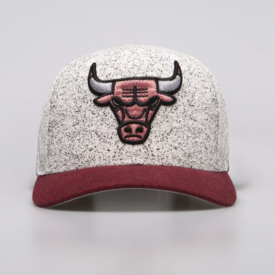 Mitchell & Ness snapback Chicago Bulls white / red No Rest Snapback