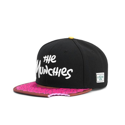Czapka Cayler & Sons Munchies Classic Cap black