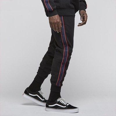 Cayler & Sons spodnie dresowe Black Label Worldwide Classic Sweatpants black / red