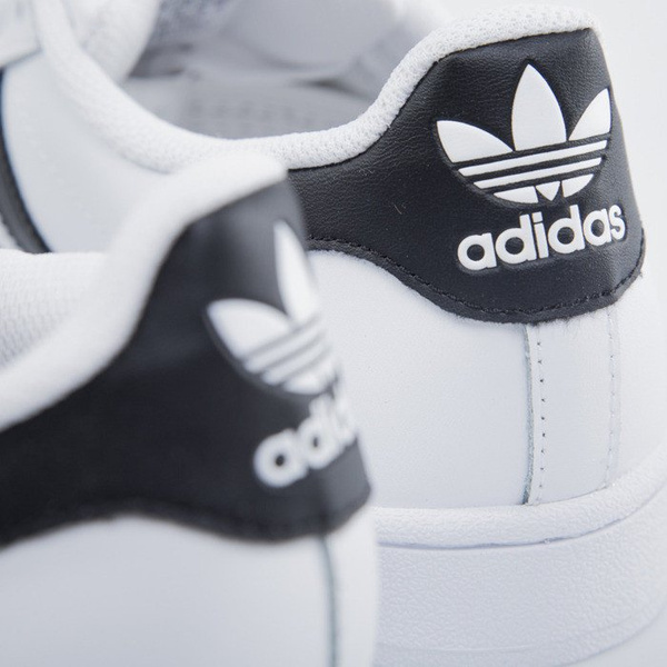 Sneakers buty Adidas Superstar kolor white / black (C77124)