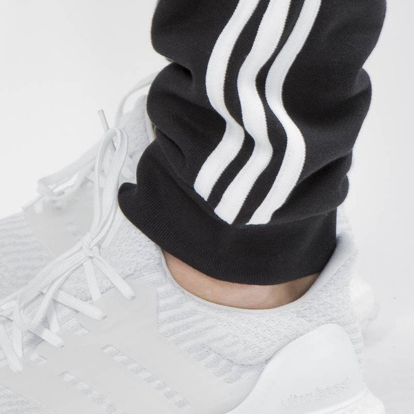 Adidas Originals spodnie dresowe 3 Stripes Pant black (DH5801)