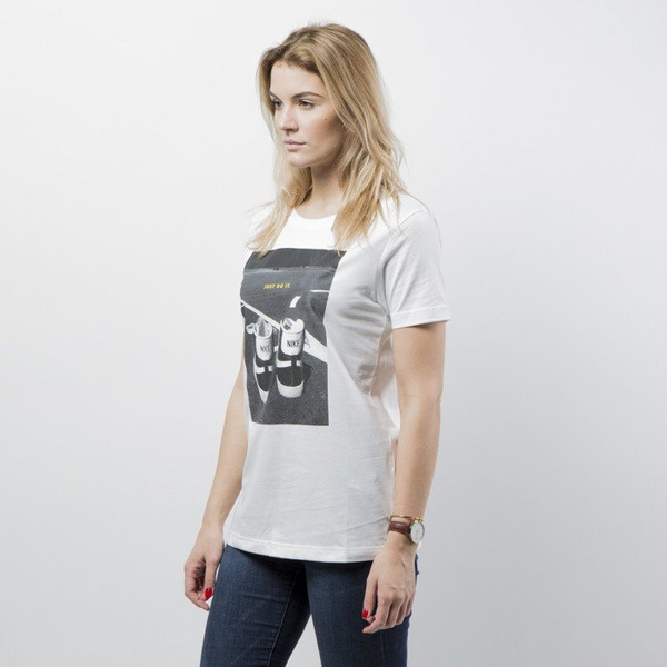 Koszulka damska Nike NSW Tee Ftwr white AH2477-100