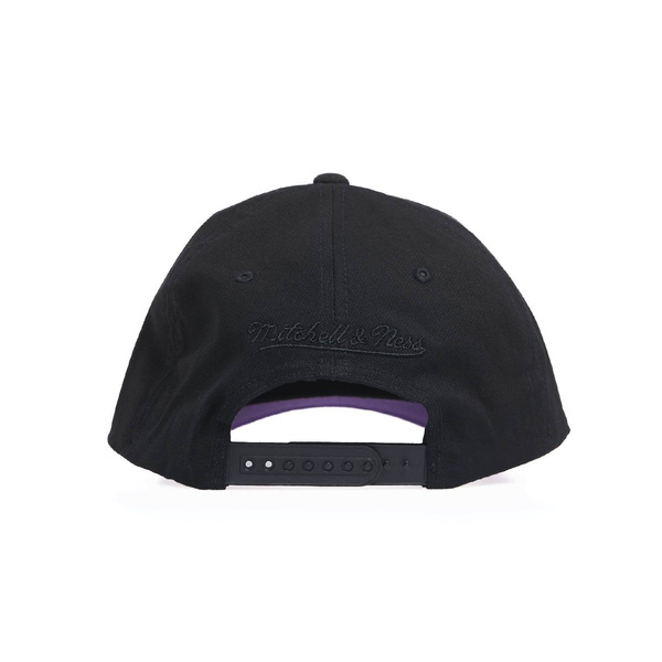 Czapka Mitchell & Ness snapback Toronto Raptors black Front Line Snapback