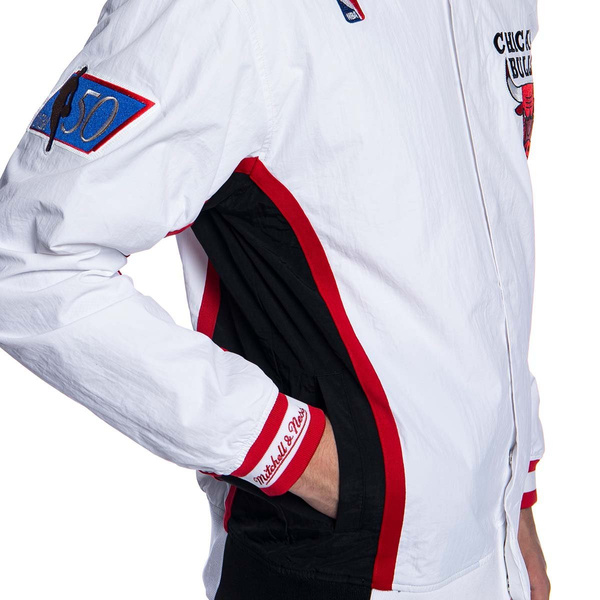 Kurtka Mitchell & Ness Chicago Bulls biała Authentic Warm Up Jacket