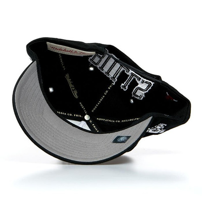Czapka Mitchell & Ness snapback Chicago Bulls black BGW3 Snapback