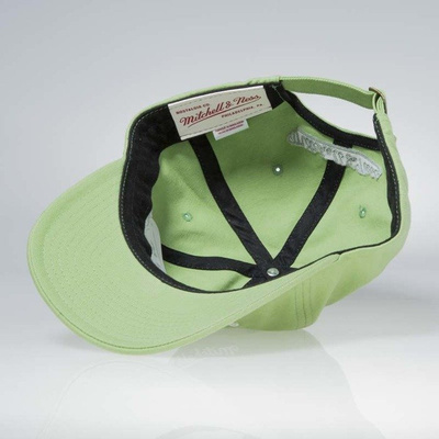 Cap Mitchell & Ness strapback M&N Logo green Chukker