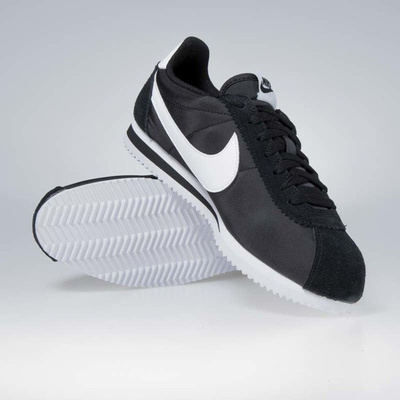 Sneakers buty Nike Classic Cortez Nylon black / white 807472-011