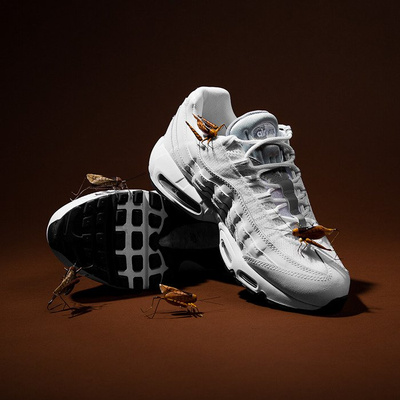 Nike Air Max 95 Essential white / wolf grey-obsidian (749766-111)