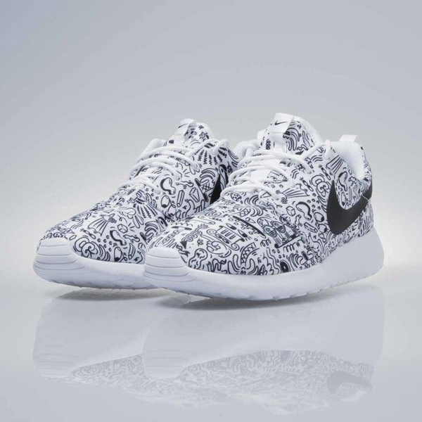 Sneakers buty Nike WMNS Roshe One Print Prem white / black (749986-100)