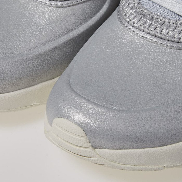 Sneakers buty Nike WMNS Air Max Thea Premium Leather metallic platinum / pure platinum 904500-004