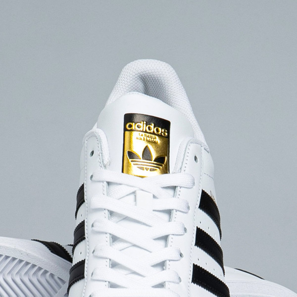 Sneakers buty Adidas Originals Superstar białe (EG4958)