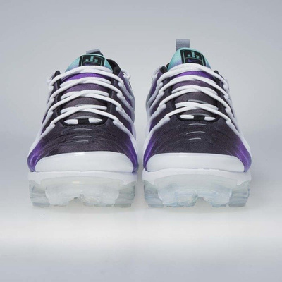 Nike Air VaporMax Plus white / fierce purple 924453-101