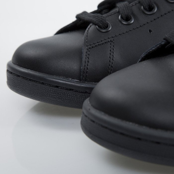 Sneakers buty Adidas Stan Smith black / black (M20327)