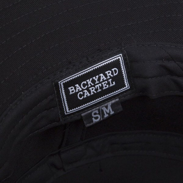 Backyard Cartel kapelusz bucket hat Gothica black