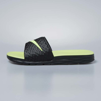 Klapki Nike Benassi Solarsoft black / volt 705474-070