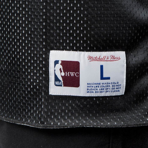 Koszulka dwustronna Mitchell & Ness Philadelphia 76ers Allen Iverson black / white Name / Number Reversible Mesh