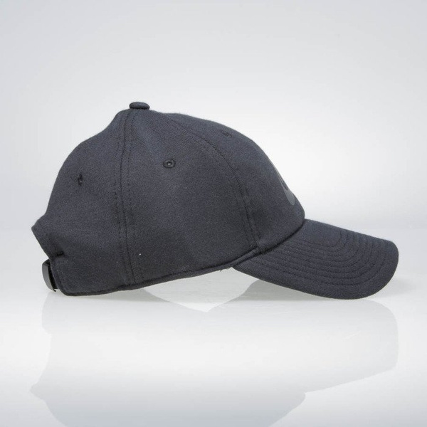 Nike Womens czapka Heritage 86 Strapback black 828647-010