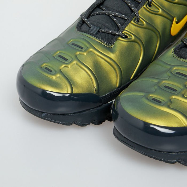Sneakers buty Nike Air Max Plus SE anthracite/amarillo (AJ2013-005)