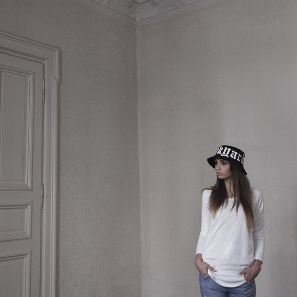 Backyard Cartel kapelusz bucket hat Gothica black