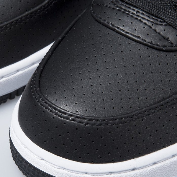 Sneakers buty Nike Air Force 1 '07 LV8 black / black-white (718152-014)