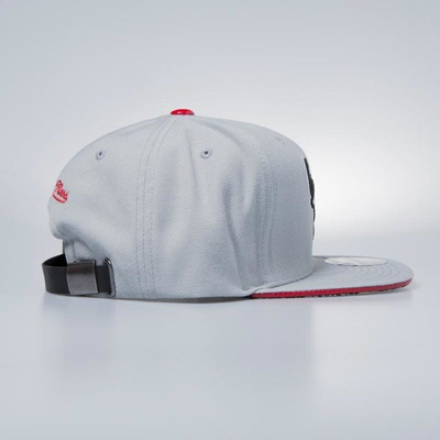 Czapka Mitchell & Ness strapback Chicago Bulls grey Katrina 3 Pop Color