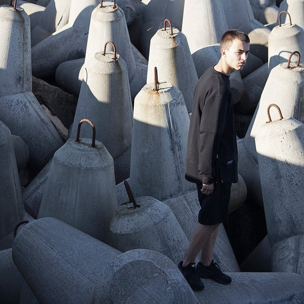 Bluza Backyard Cartel Crewneck Dusk black