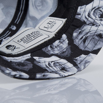 Cayler & Sons kapelusz bucket Roses white / black (CAY-SS15-42-01)