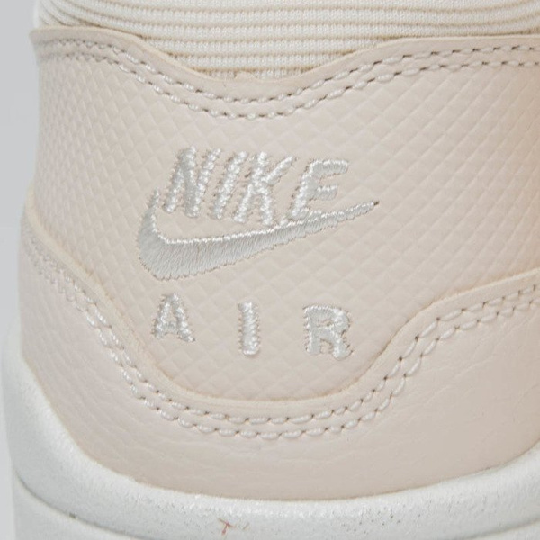 Buty Sneakers WMNS Nike Air Max 1 PRM guava ice/gum yellow (454746-800)