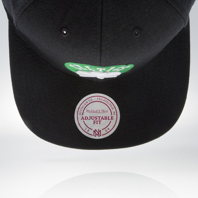 Mitchell & Ness czapka snapback Boston Celtics black WOOL SOLID NL99Z