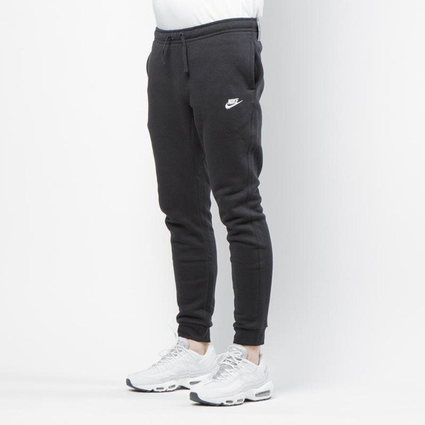 Spodnie dresowe Nike NSW Jogger Club black 804408-010