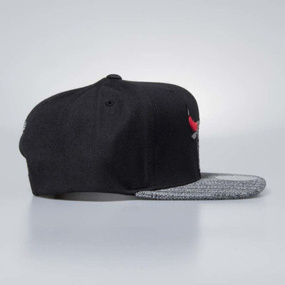 Czapka Mitchell & Ness snapbeck Chicago Bulls black Woven TC