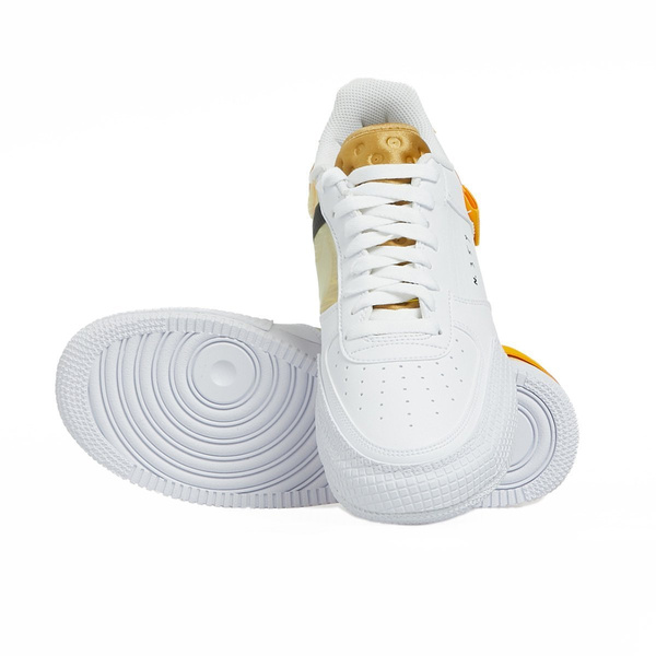 Sneakers buty Nike Air Force 1-Type white/university gold (AT7859-100)